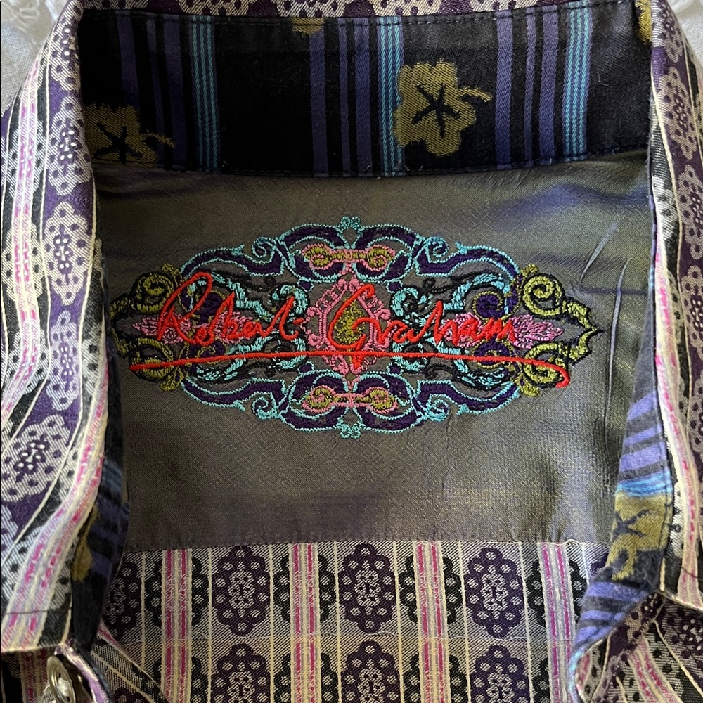 Robert Graham Embroidered Patterned Button Down S… - image 3